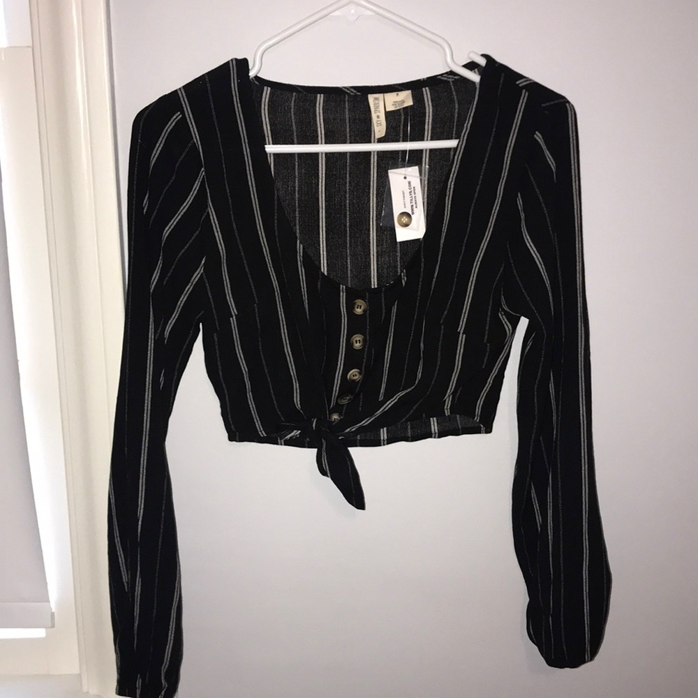 Cute black and white striped shirt